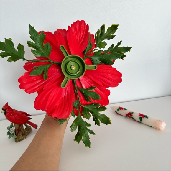 Bundle of 3 pieces candle holderFestive Floral Candles - Picture 6 of 12